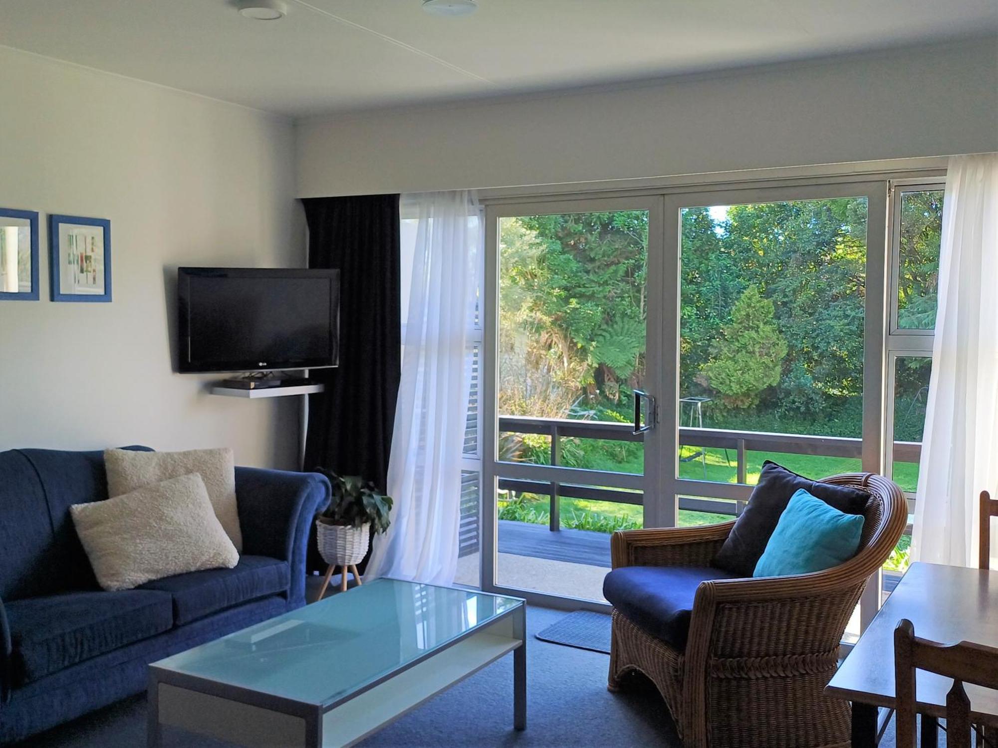 Golden Bay Motel Такака Екстериор снимка