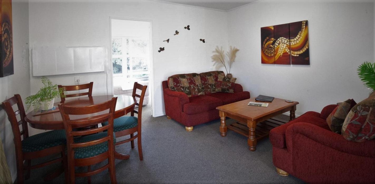 Golden Bay Motel Такака Екстериор снимка