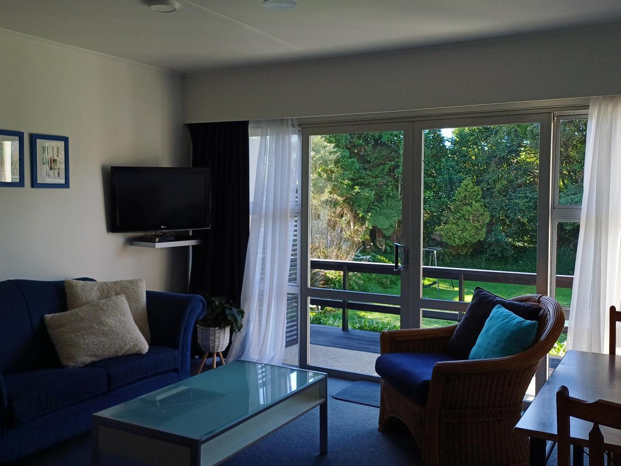 Golden Bay Motel Такака Екстериор снимка
