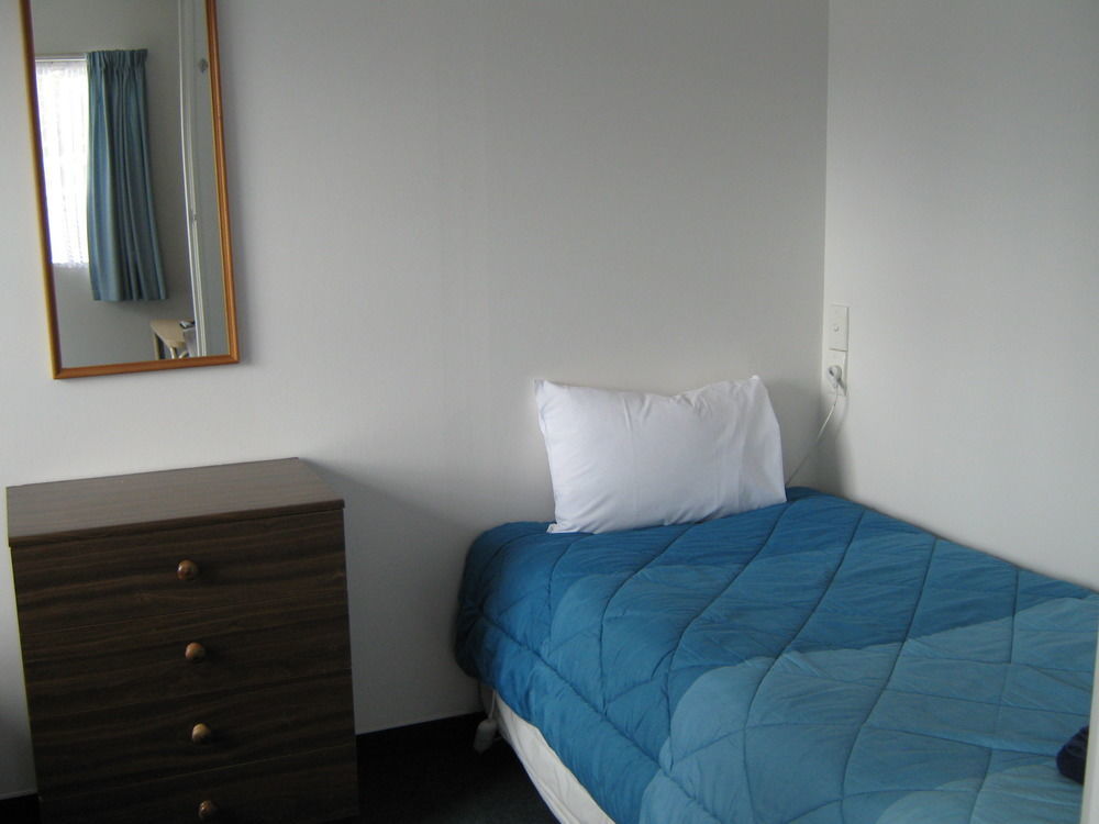 Golden Bay Motel Такака Екстериор снимка